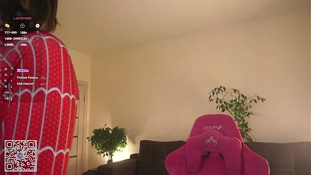 RoxannaCarver online show from 6, 3, 2026