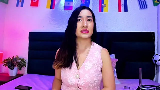 VictoriaRouge  online show from 16, 7, 2026