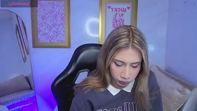 Evy Luxx v online show from 20, 3, 2026