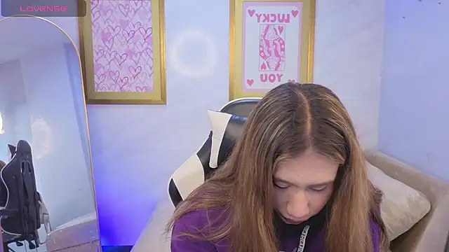 Evy Luxx v online show from 7, 3, 2026