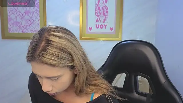 Evy Luxx v online show from 23, 4, 2026
