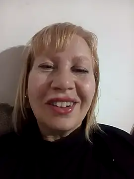 Snapshot of SexyMilf1211 chatting on 10, 5, 2026 SexyMilf1211 online show from 10, 5, 2026