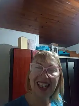 SexyMilf1211 online show from 15, 7, 2026
