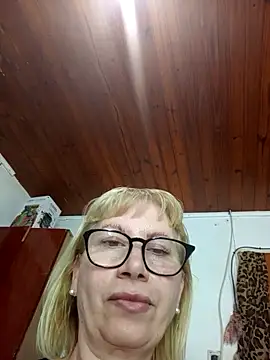 SexyMilf1211 online show from 17, 11, 2025