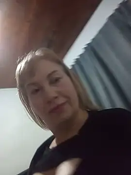 SexyMilf1211 online show from 8, 7, 2026