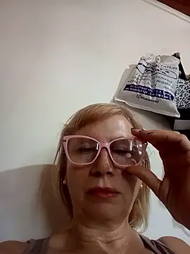 SexyMilf1211 online show from 13, 1, 2026