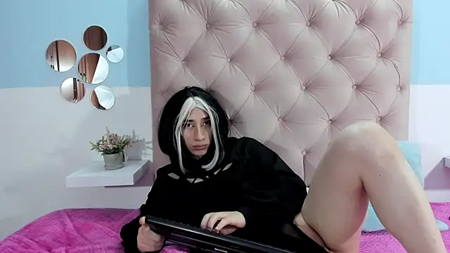 Charlothe 7 online show from 22, 12, 2025