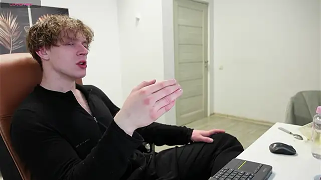 Charles Dreams online show from 16, 3, 2026