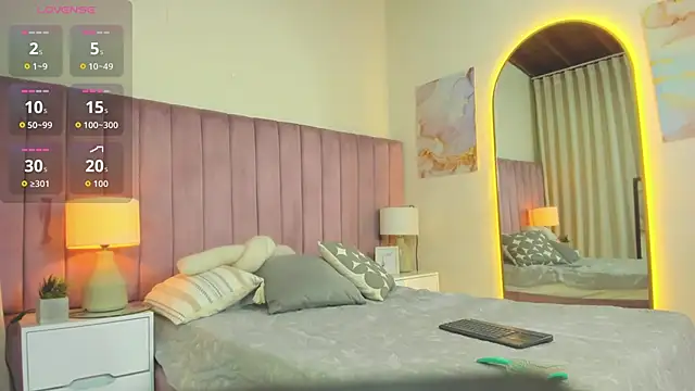 Valentino moretti online show from 6, 3, 2026