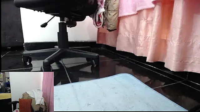 sasha sexy1 online show from 19, 4, 2026