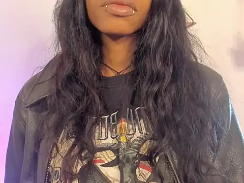 aprille15 online show from 4, 4, 2026