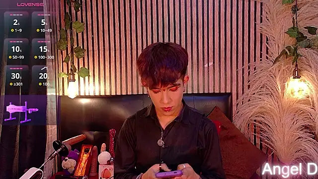 Angeldust19 online show from 19, 3, 2026