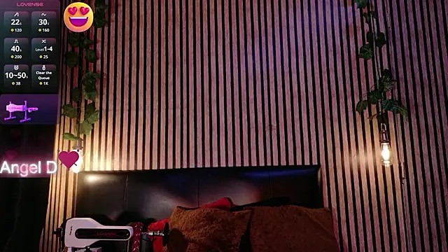 Angeldust19 online show from 4, 2, 2026