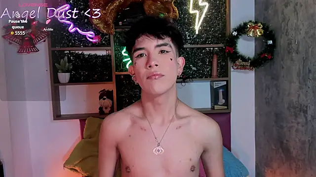 Angeldust19 online show from 23, 12, 2025