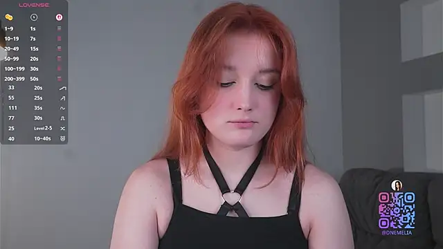 AmelieSeductress online show from 24, 11, 2025