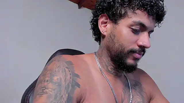 LuigiVitale 1 online show from 20, 3, 2026