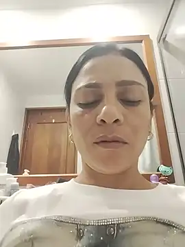 Snapshot of Queen_evaluna chatting on 22, 5, 2026 Queen evaluna online show from 22, 5, 2026