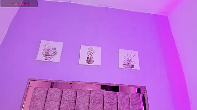 alaiasexygirl online show from 16, 2, 2026