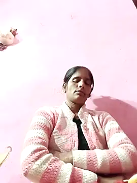 Pirvesh singh online show from 5, 12, 2025