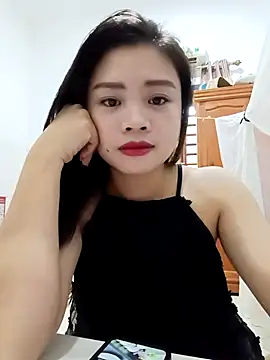 sara-xx online show from 4, 3, 2026