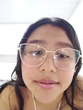 luna seductiva18 online show from 28, 11, 2025