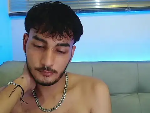 Snapshot of Brunicci chatting on 26, 11, 2025 Brunicci online show from 26, 11, 2025