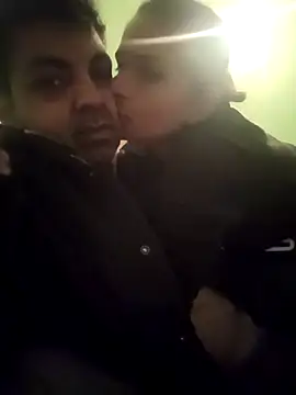 Komel00971 online show from 2, 12, 2025