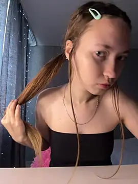 Snapshot of Holy_Poly chatting on 16, 1, 2026 Holy Poly online show from 16, 1, 2026