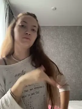 Snapshot of Holy_Poly chatting on 26, 11, 2025 Holy Poly online show from 26, 11, 2025