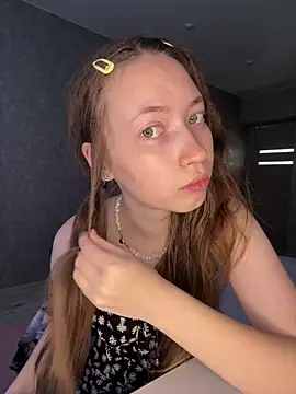 Holy Poly online show from 18, 3, 2026