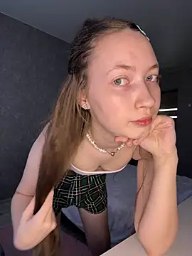 Holy Poly online show from 26, 3, 2026