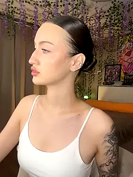 that eva online show from 30, 11, 2025