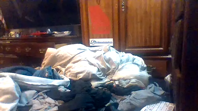 Snapshot of dickencidr chatting on 5, 5, 2026 dickencidr online show from 5, 5, 2026