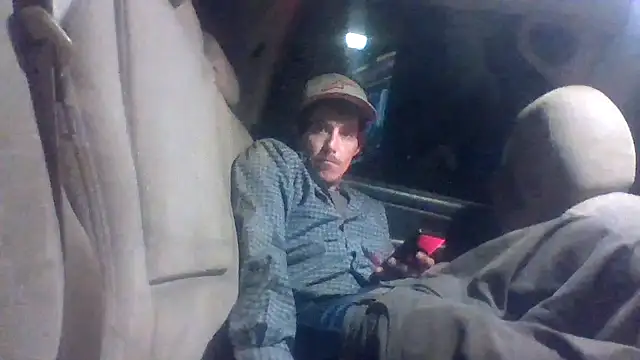 Snapshot of dickencidr chatting on 23, 3, 2026 dickencidr online show from 23, 3, 2026