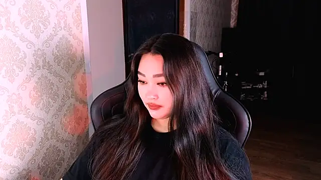 Emma Uilson online show from 11, 1, 2026