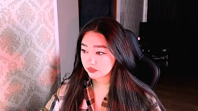 Emma Uilson online show from 23, 12, 2025