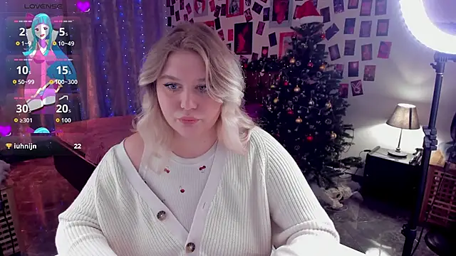 Snapshot of LouiseMous chatting on 13, 12, 2025 LouiseMous online show from 13, 12, 2025