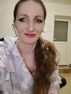 CrazyMaya39 online show from 16, 4, 2026