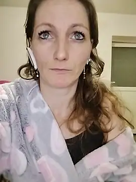 CrazyMaya39 online show from 17, 4, 2026