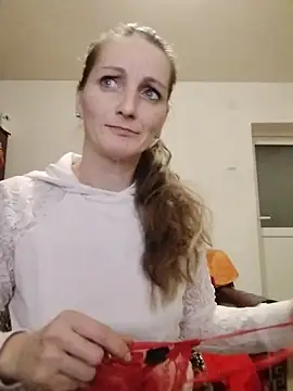 CrazyMaya39 online show from 13, 2, 2026