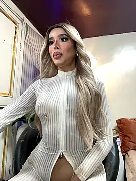  SandraHornball  online show from 16, 12, 2025