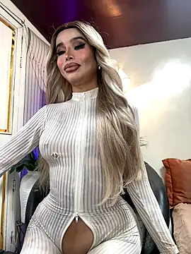  SandraHornball  online show from 18, 12, 2025