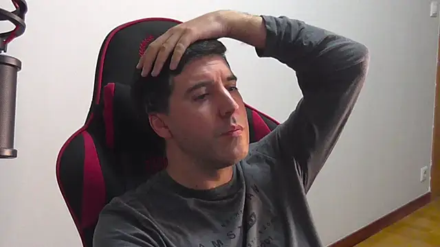 Snapshot of likihot chatting on 16, 11, 2025 likihot online show from 16, 11, 2025