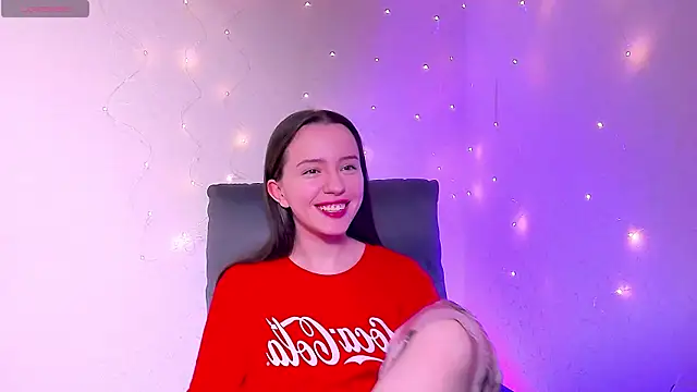 BellaVelure6767 online show from 27, 4, 2026