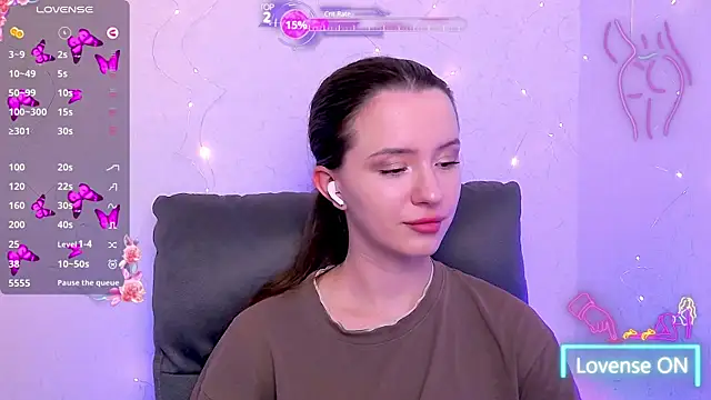Snapshot of BellaVelure6767 chatting on 23, 5, 2026 BellaVelure6767 online show from 23, 5, 2026