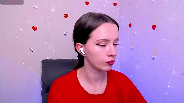 Snapshot of BellaVelure6767 chatting on 16, 6, 2026 BellaVelure6767 online show from 16, 6, 2026