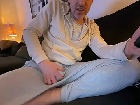 Brandonn1989amateur online show from 22, 2, 2026