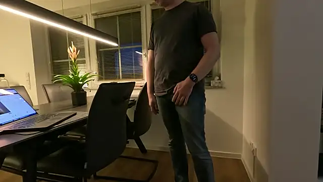 Cloudswitch online show from 1, 3, 2026