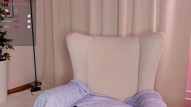 KiraRogers online show from 17, 1, 2026