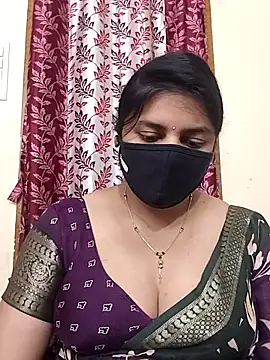 Snapshot of Indian_Telugu_Indhu chatting on 13, 5, 2026 Indian Telugu Indhu online show from 13, 5, 2026